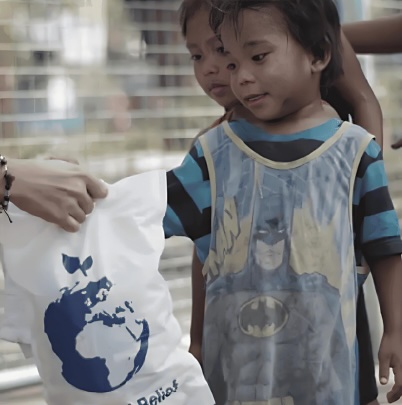 Why Do People Go Hungry | World Food Relief World Food Relief aims to address this pressing need by providing essential food and water to those struggling to afford basic necessities